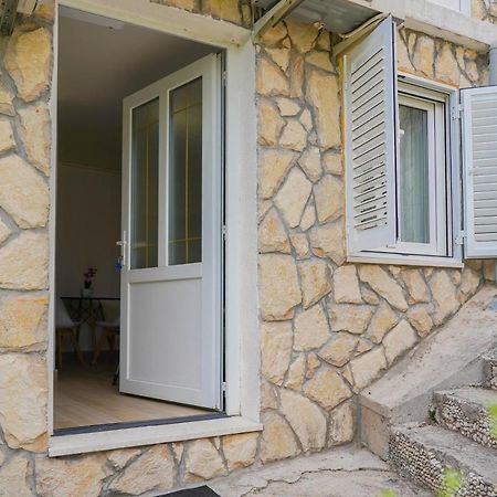 Studio Apartman Monika Hotel Baska Voda Luaran gambar