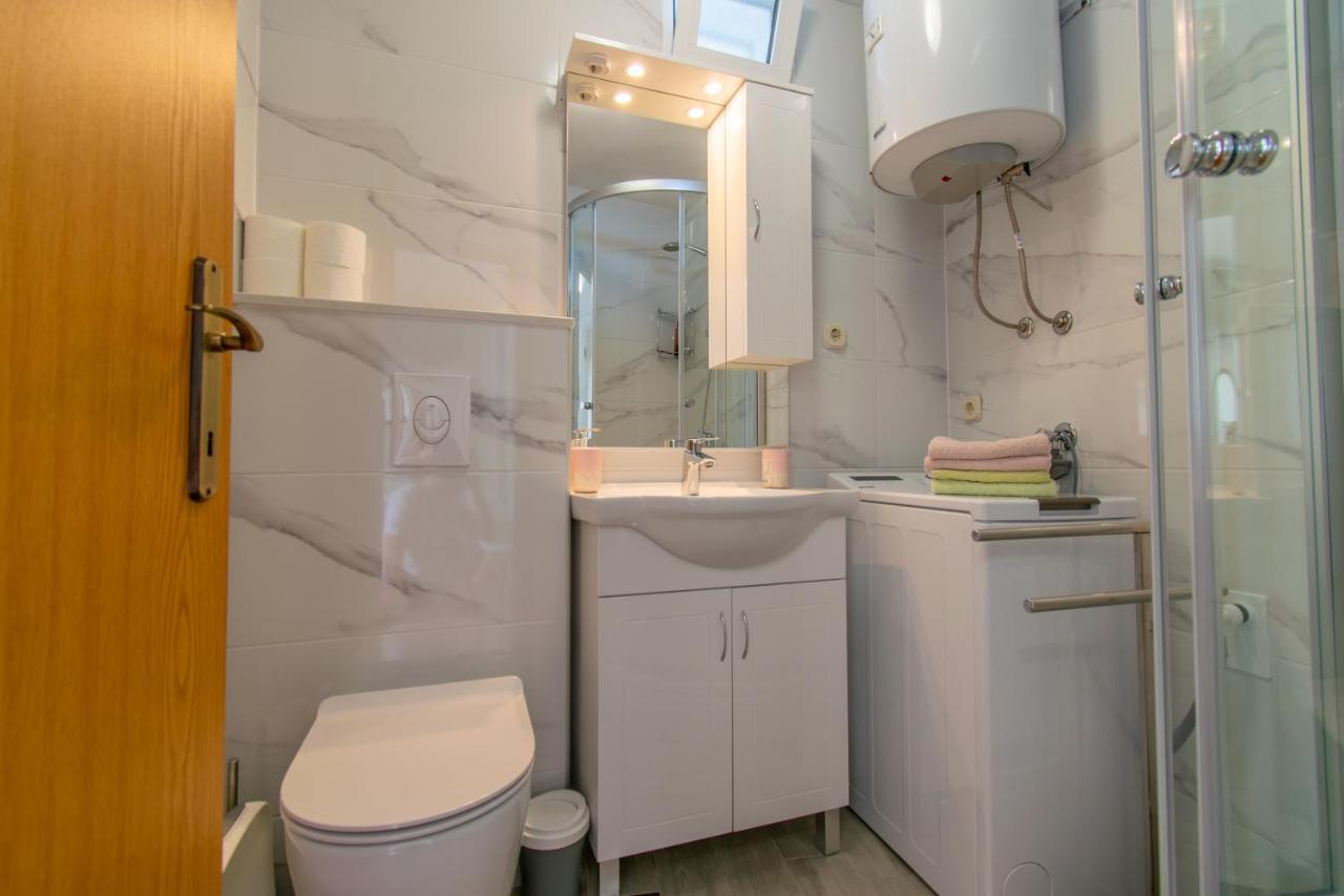 Studio Apartman Monika Hotel Baska Voda Luaran gambar